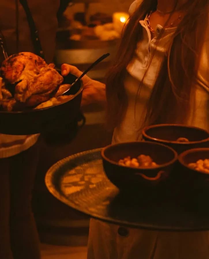 Coin convivial avec banquettes de la taverne